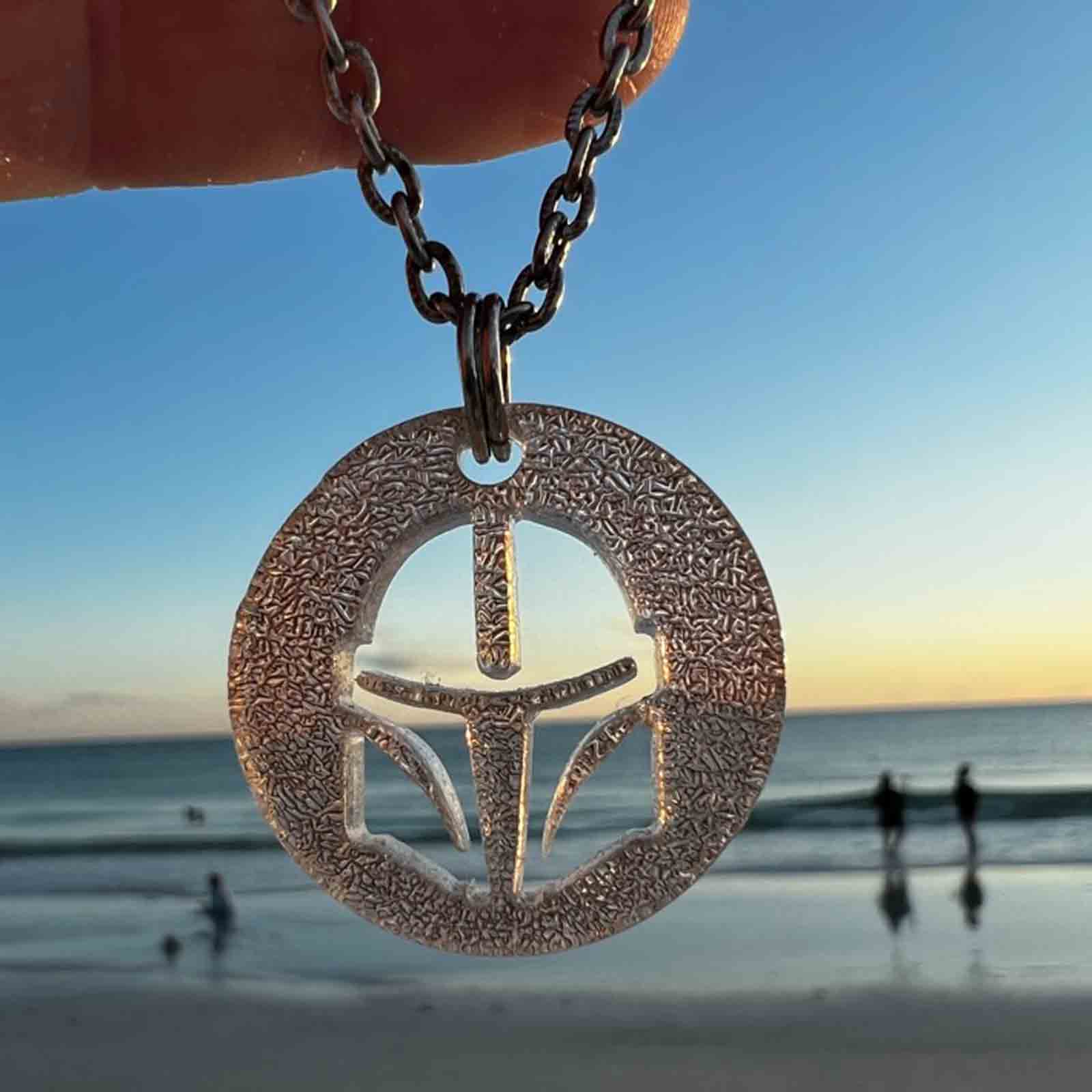 Mandalorian pendant deals